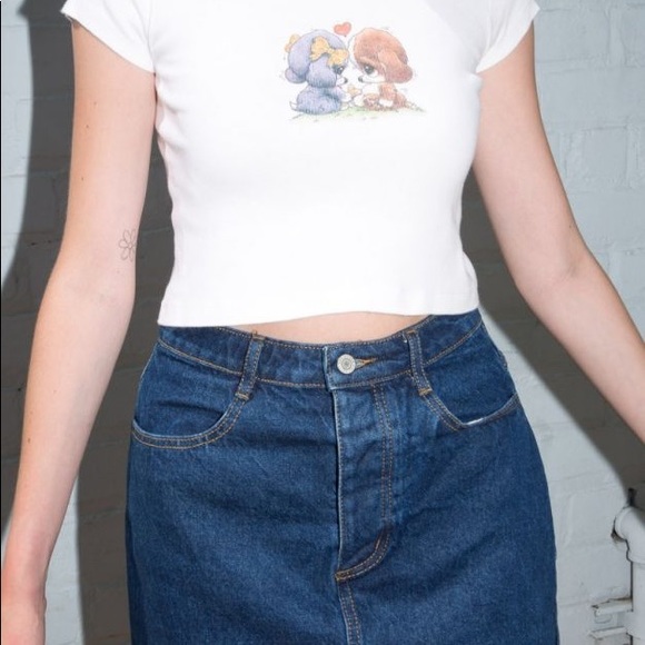 Brandy Melville Tops - Brandy Melville cropped tee
